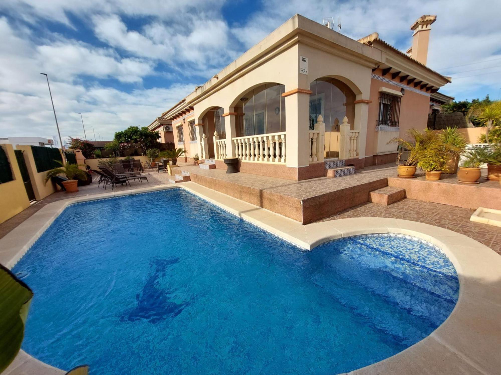 Villa Christophe Alicante Exterior photo